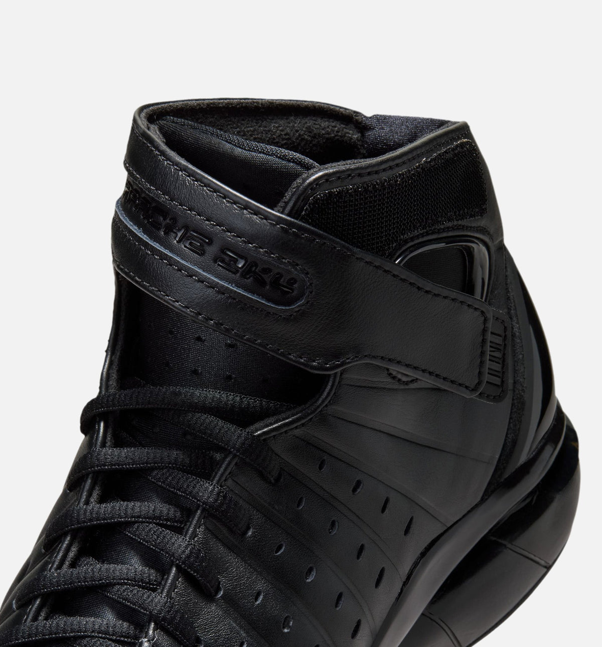 Air Zoom Huarache 2K4 OT | Men's Lifestyle Shoe | Black