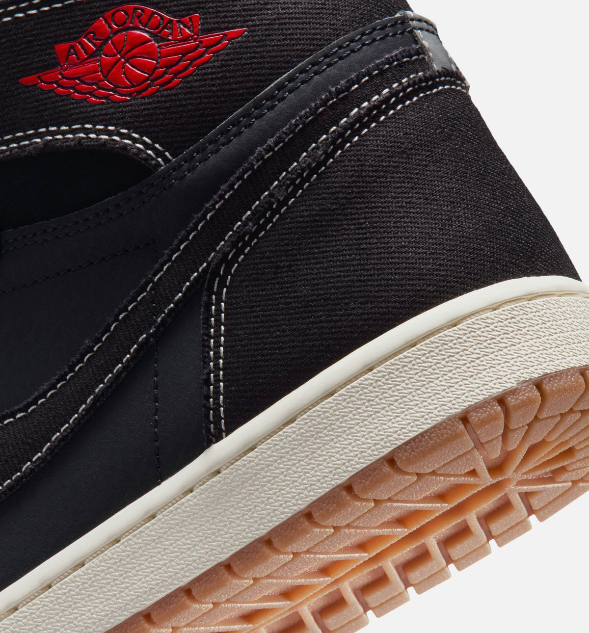 Air Jordan 1 Retro High OG Flight Club | Men's Lifestyle Shoe | Black/Varsity Red/Sail/Gum Medium Brown