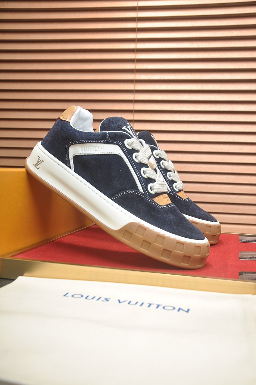 Louis Vuitton Paneled Low-Top Sneakers - Lug Sole