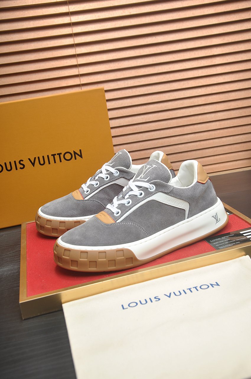 Louis Vuitton Paneled Low-Top Sneakers - Lug Sole