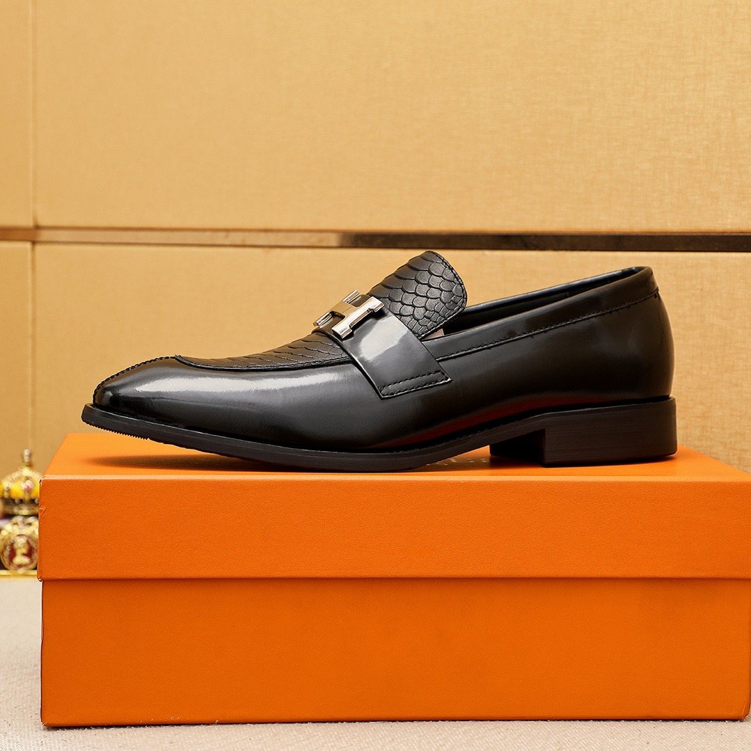 Hermès Textured H-Hardware Loafers