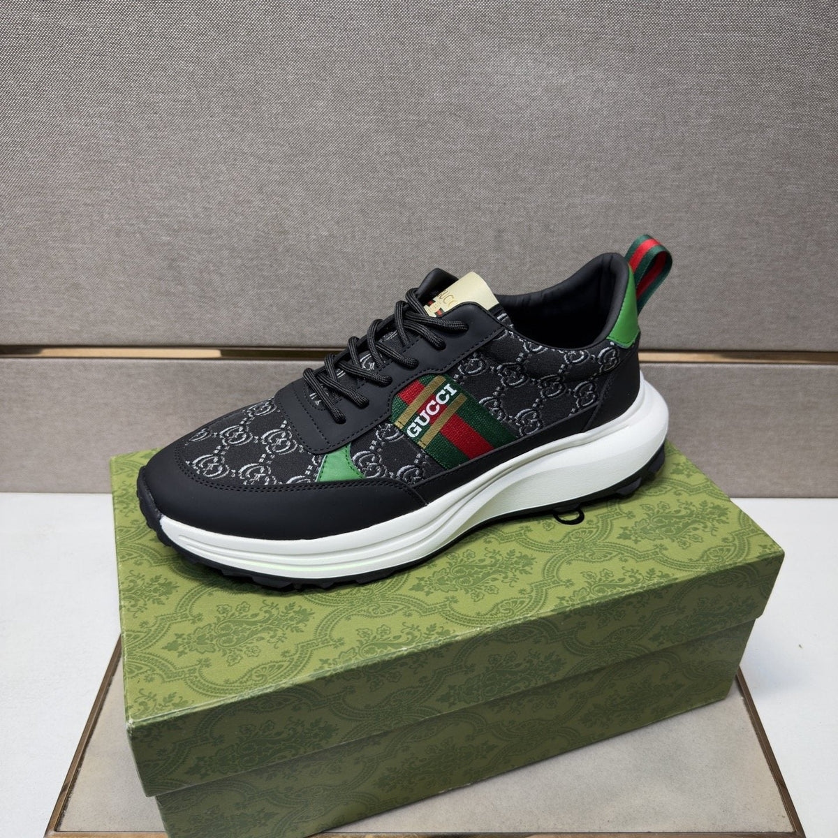 Gucci Green-Red Stripe Men's Sneakers